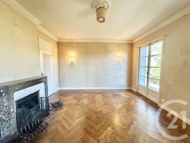 Maison &agrave; vendre - 8 pi&egrave;ces - 326 m2 - Yzeure - 03 - AUVERGNE