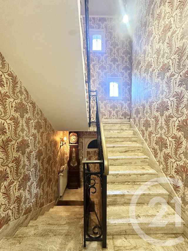 Maison &agrave; vendre - 8 pi&egrave;ces - 326 m2 - Yzeure - 03 - AUVERGNE