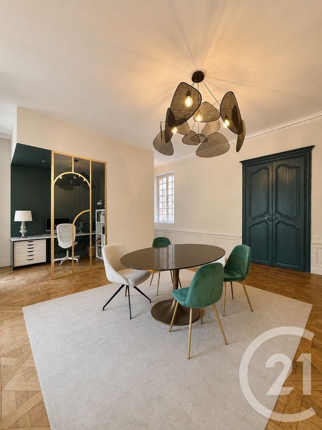 Appartement F4 &agrave; louer - 4 pi&egrave;ces - 97,82 m2 - Moulins - 03 - AUVERGNE