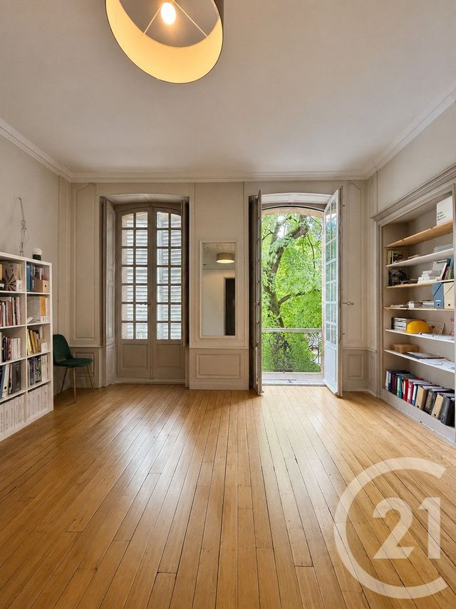 Appartement F4 &agrave; louer - 4 pi&egrave;ces - 97,82 m2 - Moulins - 03 - AUVERGNE