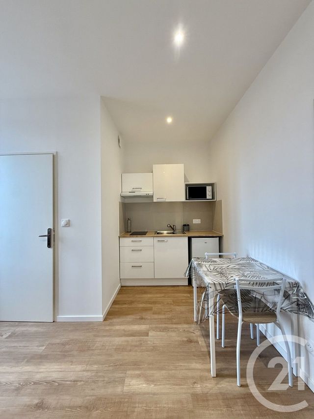 Appartement F1 &agrave; louer - 1 pi&egrave;ce - 17,45 m2 - Yzeure - 03 - AUVERGNE