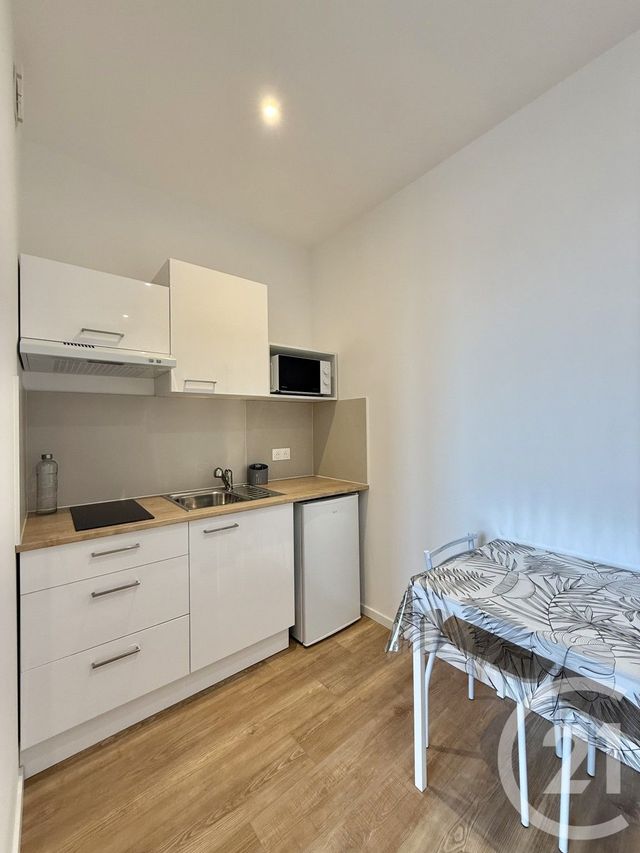 Appartement F1 &agrave; louer - 1 pi&egrave;ce - 17,45 m2 - Yzeure - 03 - AUVERGNE