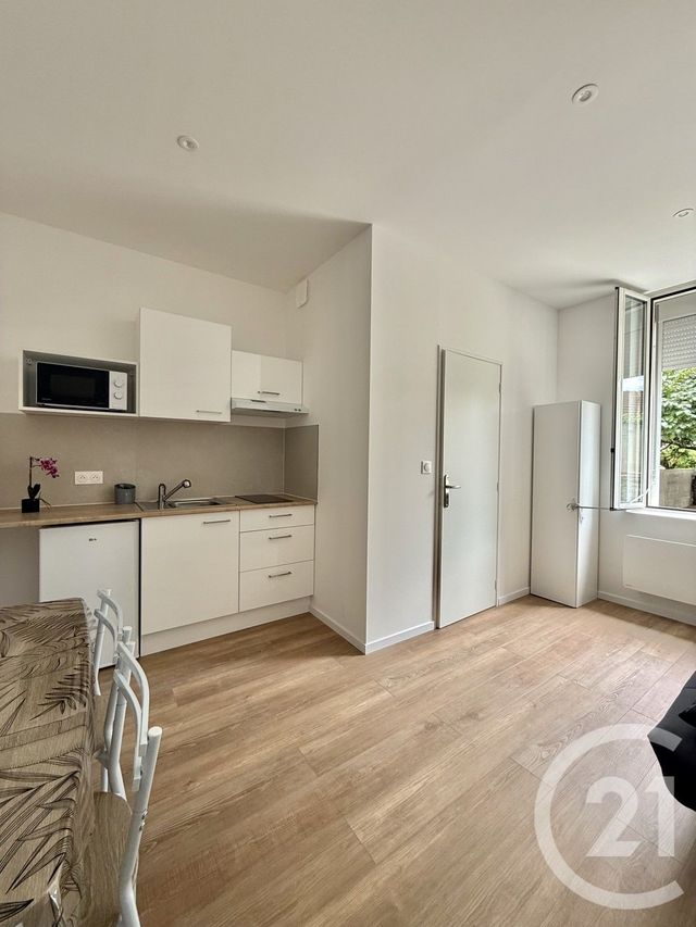 appartement - YZEURE - 03