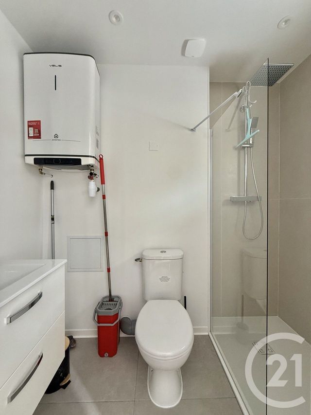 Appartement F1 &agrave; louer - 1 pi&egrave;ce - 16,50 m2 - Yzeure - 03 - AUVERGNE