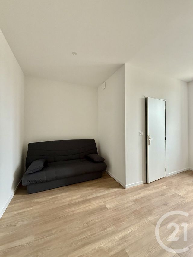 Appartement F1 &agrave; louer - 1 pi&egrave;ce - 17,50 m2 - Yzeure - 03 - AUVERGNE