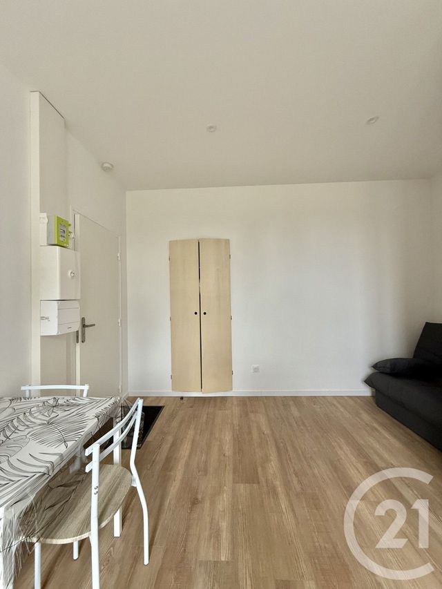 Appartement F1 &agrave; louer - 1 pi&egrave;ce - 17,50 m2 - Yzeure - 03 - AUVERGNE