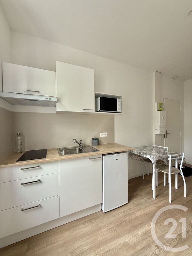 Appartement F1 &agrave; louer - 1 pi&egrave;ce - 17,50 m2 - Yzeure - 03 - AUVERGNE