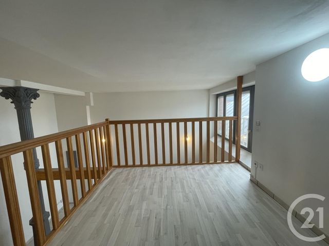 Appartement F2 &agrave; louer - 2 pi&egrave;ces - 42,03 m2 - Moulins - 03 - AUVERGNE
