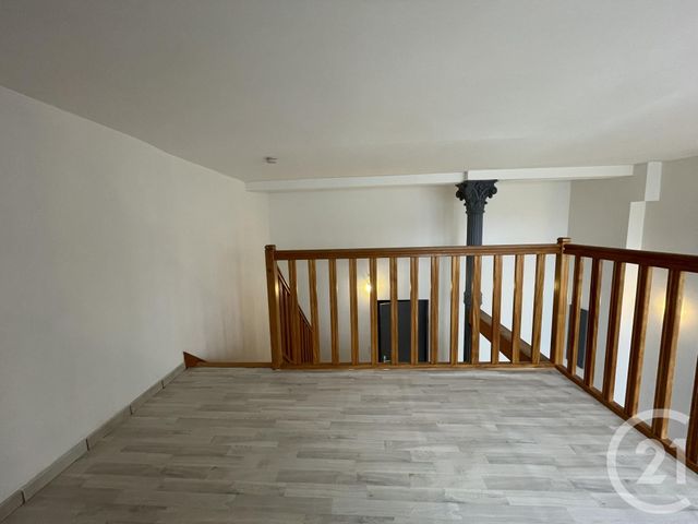 Appartement F2 &agrave; louer - 2 pi&egrave;ces - 42,03 m2 - Moulins - 03 - AUVERGNE