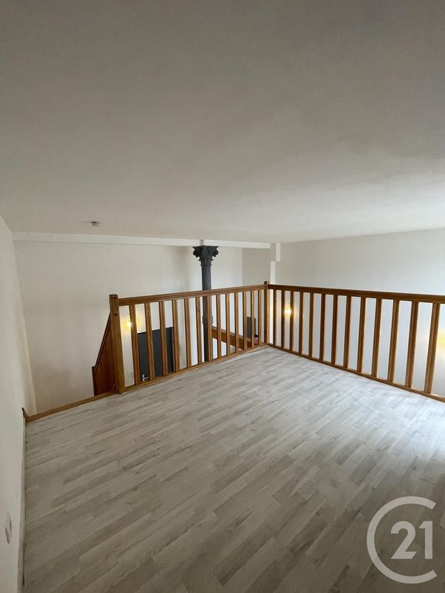 Appartement F2 &agrave; louer - 2 pi&egrave;ces - 42,03 m2 - Moulins - 03 - AUVERGNE