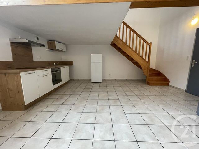 Appartement F2 &agrave; louer - 2 pi&egrave;ces - 42,03 m2 - Moulins - 03 - AUVERGNE