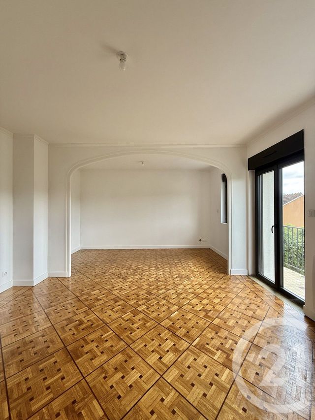 Maison &agrave; louer - 3 pi&egrave;ces - 72,80 m2 - Coulandon - 03 - AUVERGNE