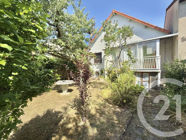 maison - YZEURE - 03