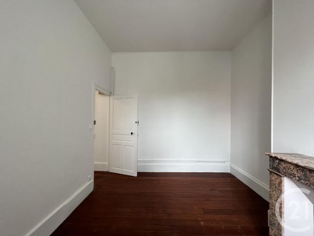 Appartement F3 &agrave; louer - 3 pi&egrave;ces - 60,63 m2 - Moulins - 03 - AUVERGNE