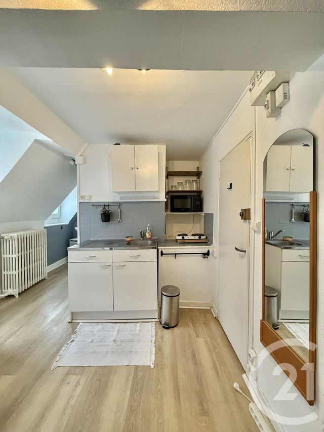 Appartement F1 &agrave; louer - 1 pi&egrave;ce - 16,65 m2 - Moulins - 03 - AUVERGNE