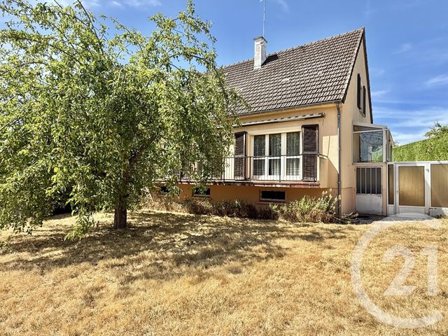 maison - YZEURE - 03
