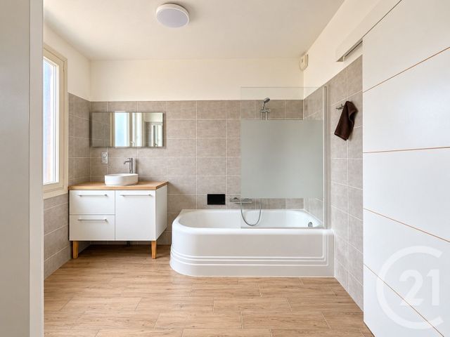 Maison &agrave; vendre - 5 pi&egrave;ces - 157,08 m2 - Moulins - 03 - AUVERGNE