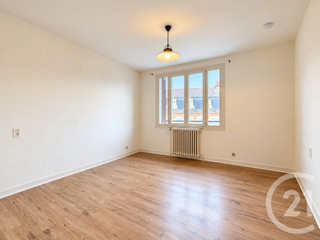 Maison &agrave; vendre - 5 pi&egrave;ces - 157,08 m2 - Moulins - 03 - AUVERGNE