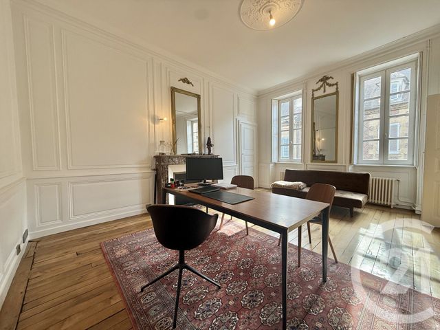 Maison &agrave; vendre - 12 pi&egrave;ces - 273 m2 - Moulins - 03 - AUVERGNE