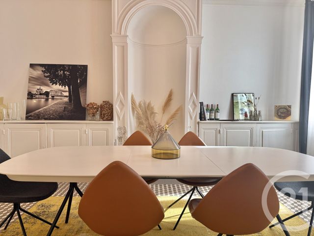 Maison &agrave; vendre - 12 pi&egrave;ces - 273 m2 - Moulins - 03 - AUVERGNE