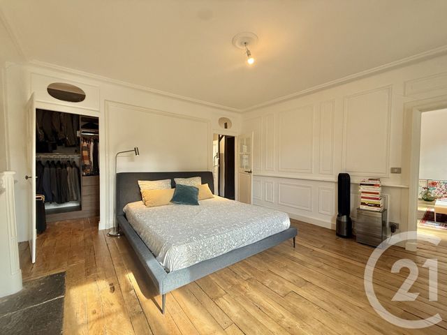 Maison &agrave; vendre - 12 pi&egrave;ces - 273 m2 - Moulins - 03 - AUVERGNE