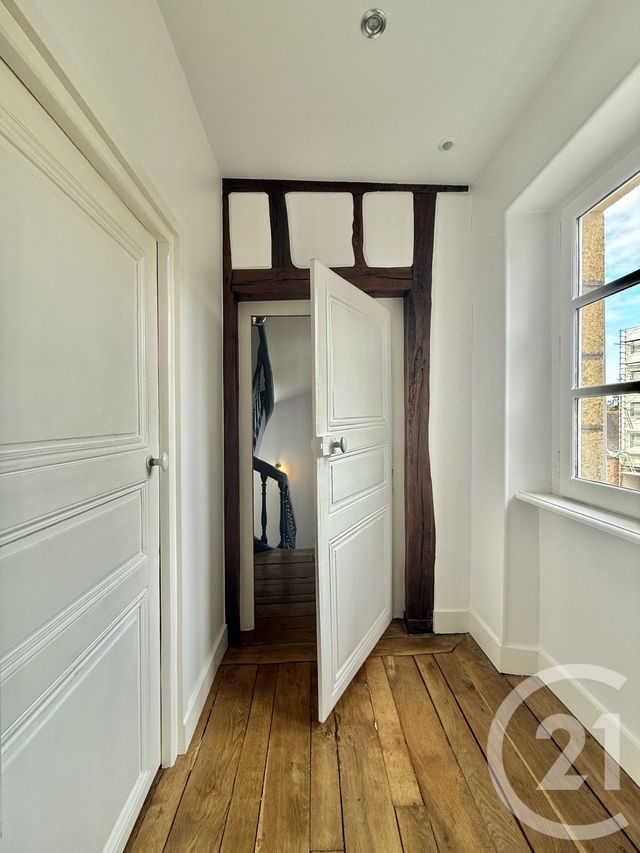 Maison &agrave; vendre - 12 pi&egrave;ces - 273 m2 - Moulins - 03 - AUVERGNE