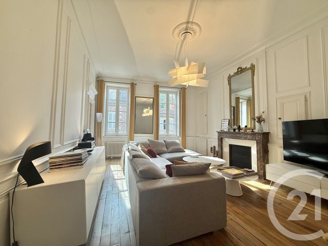 Maison &agrave; vendre - 12 pi&egrave;ces - 273 m2 - Moulins - 03 - AUVERGNE