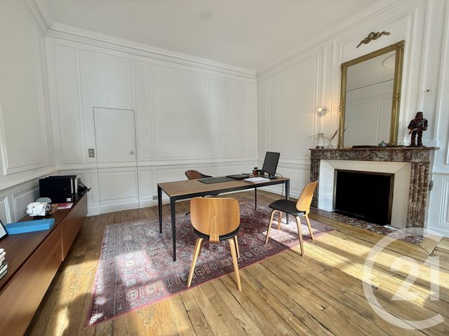 Maison &agrave; vendre - 12 pi&egrave;ces - 273 m2 - Moulins - 03 - AUVERGNE
