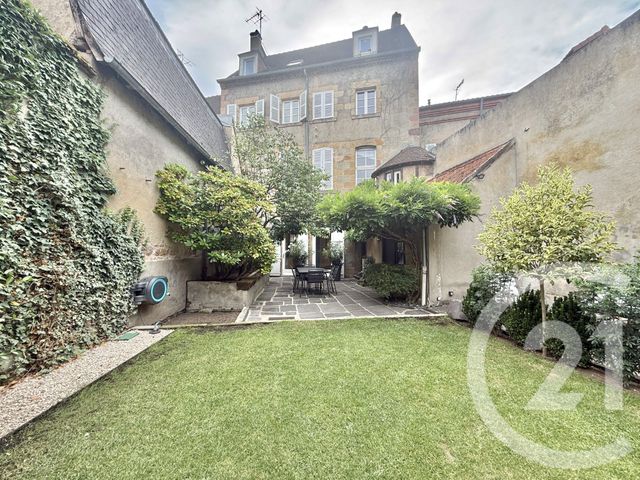 Maison &agrave; vendre - 12 pi&egrave;ces - 273 m2 - Moulins - 03 - AUVERGNE