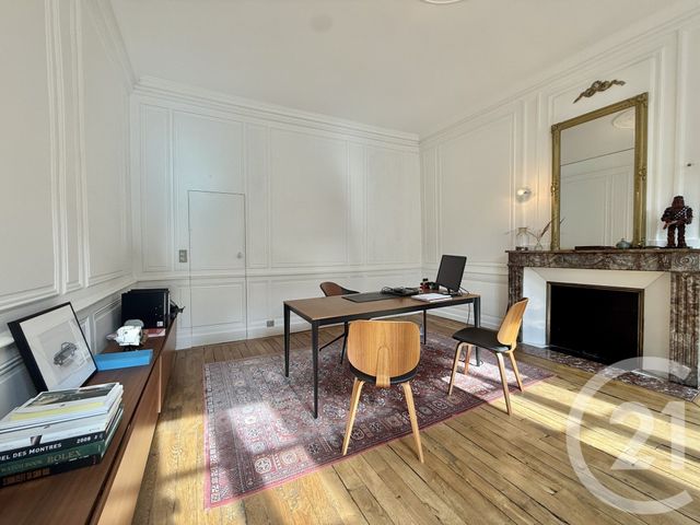Maison &agrave; vendre - 12 pi&egrave;ces - 273 m2 - Moulins - 03 - AUVERGNE