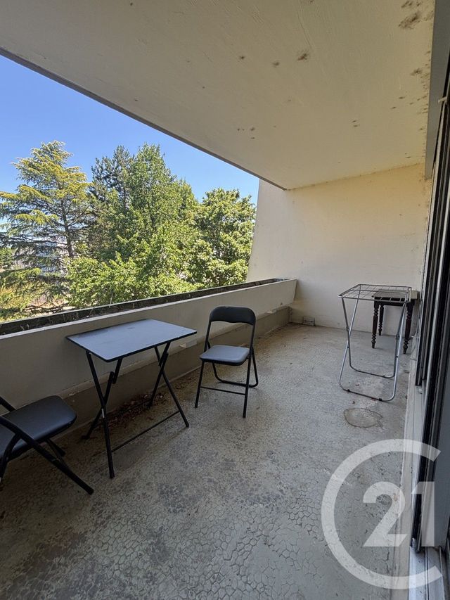 Appartement Studio &agrave; louer - 1 pi&egrave;ce - 31,76 m2 - Moulins - 03 - AUVERGNE