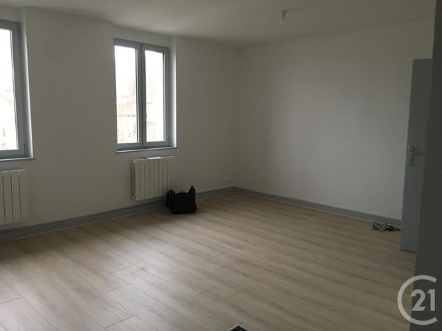 Appartement F2 &agrave; louer - 2 pi&egrave;ces - 52 m2 - Yzeure - 03 - AUVERGNE