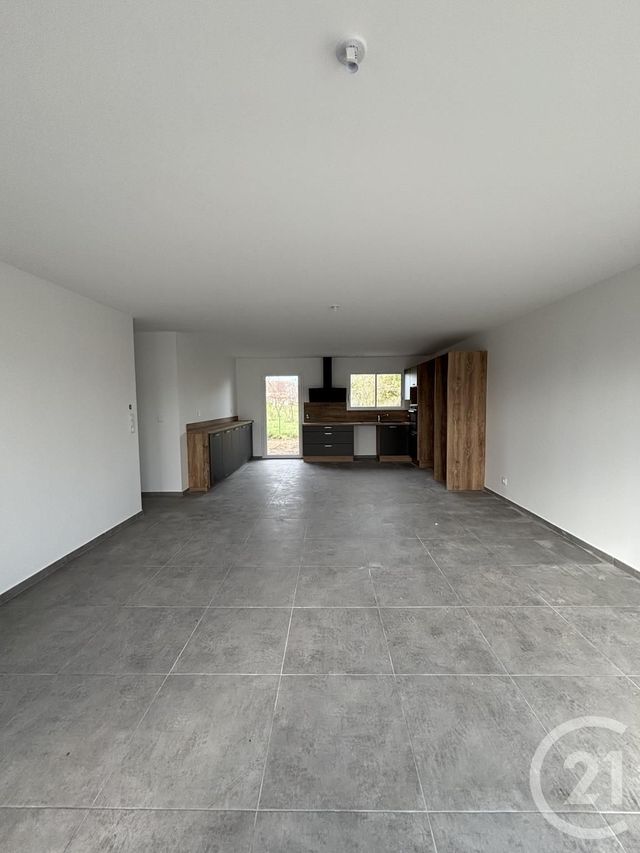 Maison &agrave; louer - 5 pi&egrave;ces - 113,33 m2 - Avermes - 03 - AUVERGNE