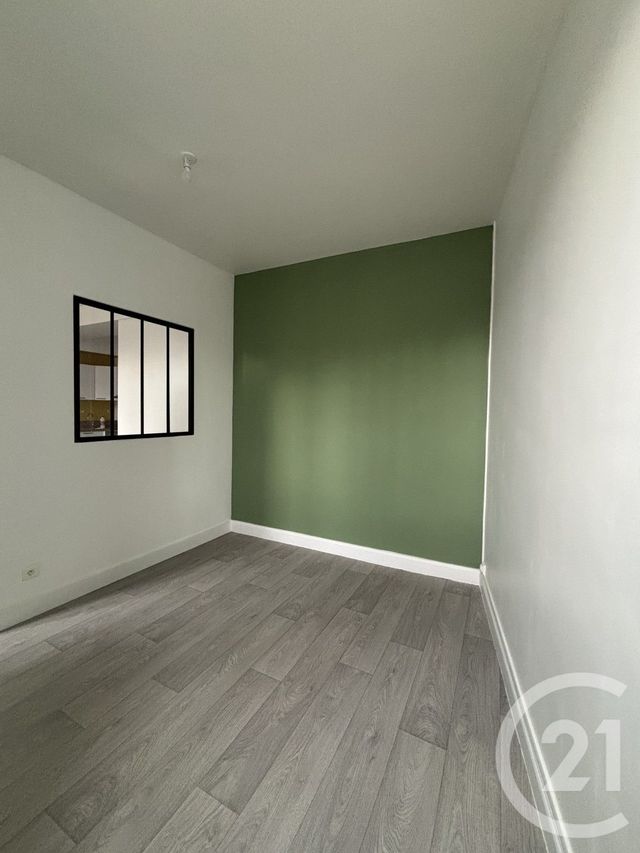 Appartement F2 &agrave; louer - 2 pi&egrave;ces - 35,90 m2 - Moulins - 03 - AUVERGNE