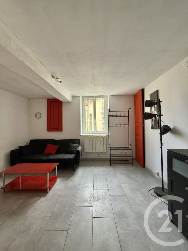 Appartement F1 &agrave; louer - 1 pi&egrave;ce - 21,29 m2 - Moulins - 03 - AUVERGNE