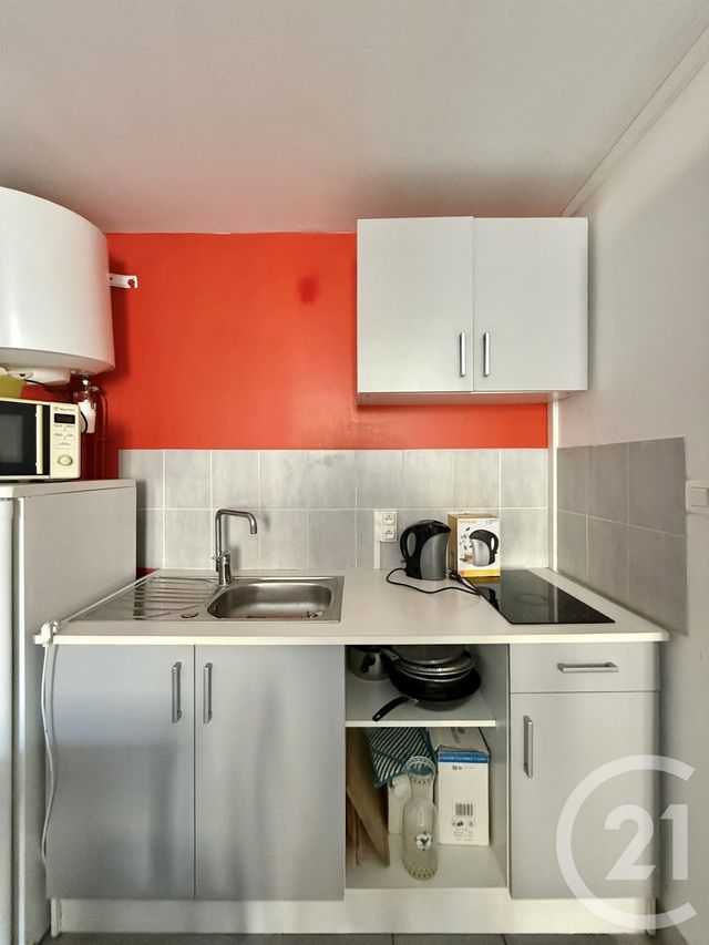 Appartement F1 &agrave; louer - 1 pi&egrave;ce - 21,29 m2 - Moulins - 03 - AUVERGNE