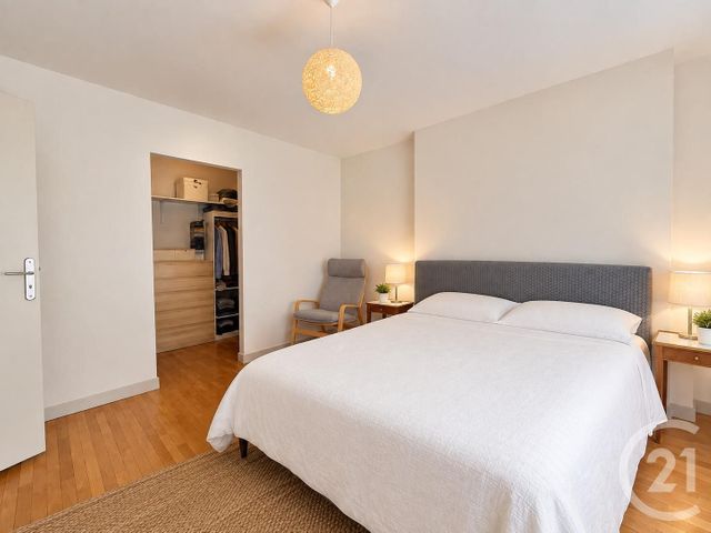 Maison &agrave; vendre - 4 pi&egrave;ces - 140 m2 - Moulins - 03 - AUVERGNE