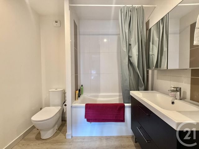 Maison &agrave; vendre - 4 pi&egrave;ces - 140 m2 - Moulins - 03 - AUVERGNE