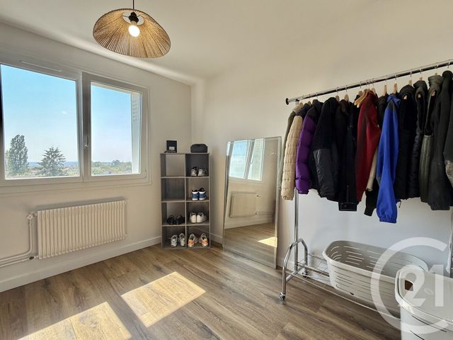 Appartement &agrave; vendre - 4 pi&egrave;ces - 70,15 m2 - Yzeure - 03 - AUVERGNE