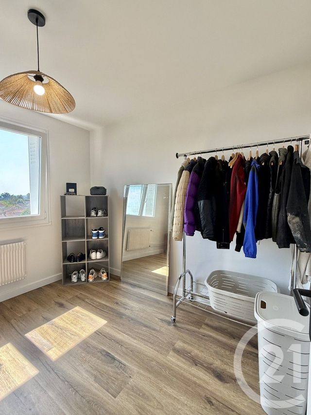 Appartement &agrave; vendre - 4 pi&egrave;ces - 70,15 m2 - Yzeure - 03 - AUVERGNE