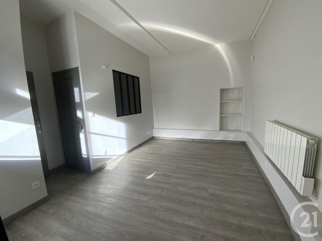 Appartement F2 &agrave; louer - 2 pi&egrave;ces - 33,65 m2 - Moulins - 03 - AUVERGNE
