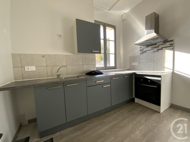 Appartement F2 &agrave; louer - 2 pi&egrave;ces - 33,65 m2 - Moulins - 03 - AUVERGNE