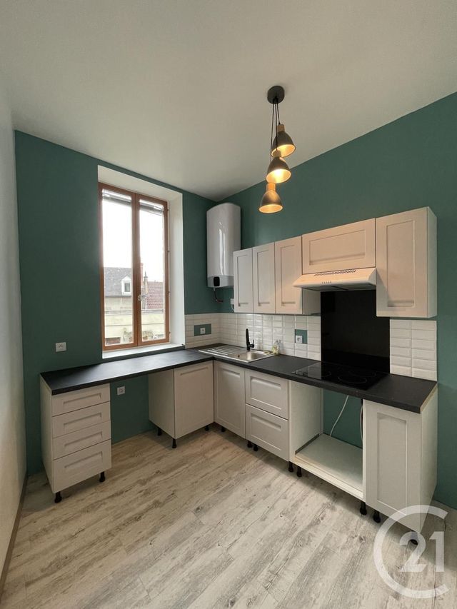 Appartement F2 &agrave; louer - 2 pi&egrave;ces - 56,83 m2 - Moulins - 03 - AUVERGNE