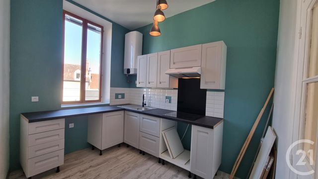 Appartement F2 &agrave; louer - 2 pi&egrave;ces - 56,83 m2 - Moulins - 03 - AUVERGNE