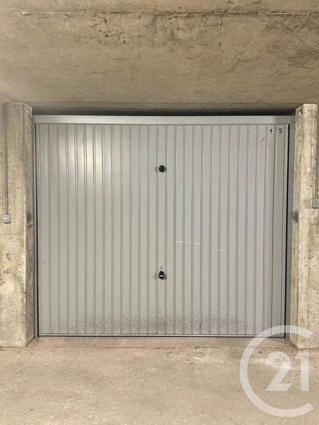 Parking &agrave; louer - 15 m2 - Moulins - 03 - AUVERGNE