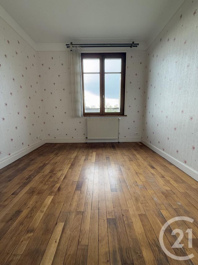 Maison &agrave; louer - 4 pi&egrave;ces - 101 m2 - Le Montet - 03 - AUVERGNE