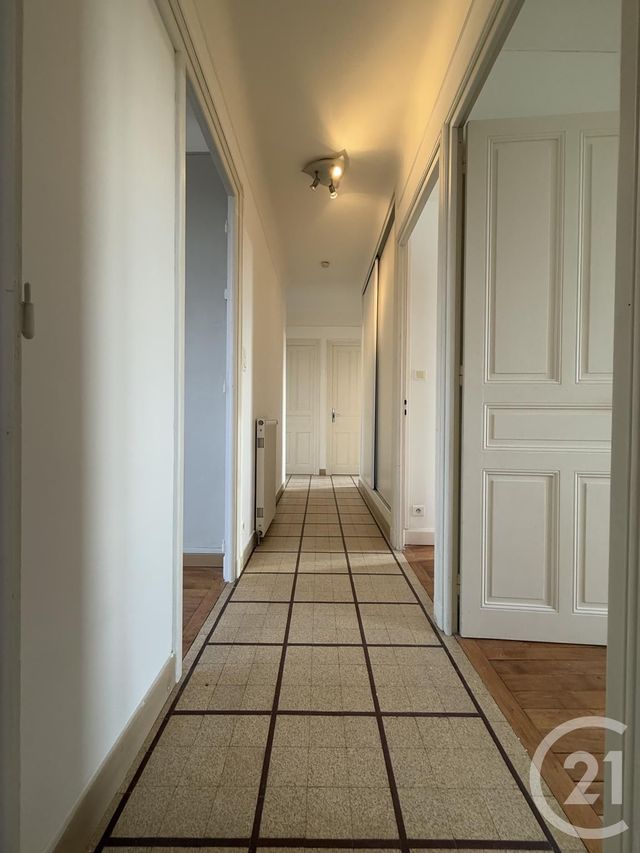 Maison &agrave; louer - 4 pi&egrave;ces - 101 m2 - Le Montet - 03 - AUVERGNE