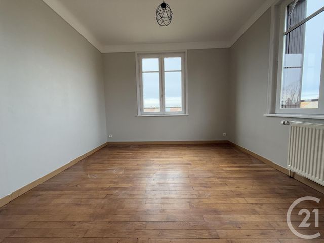 Maison &agrave; louer - 4 pi&egrave;ces - 101 m2 - Le Montet - 03 - AUVERGNE