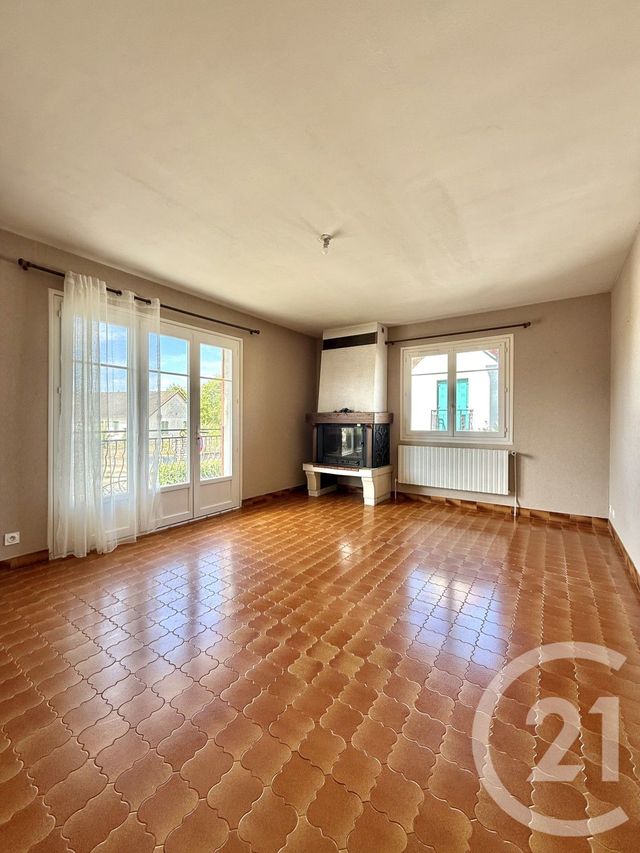 Maison &agrave; louer - 4 pi&egrave;ces - 80,25 m2 - Lusigny - 03 - AUVERGNE