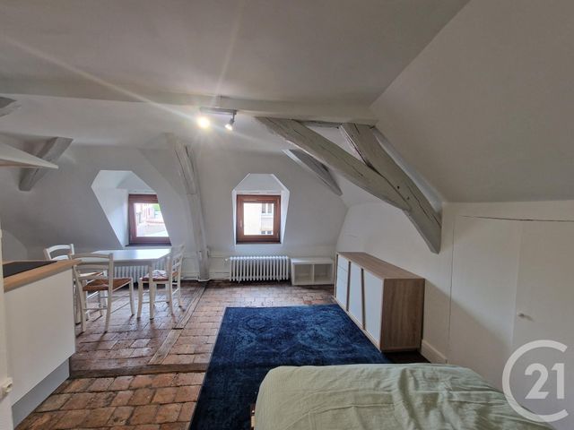Appartement F1 &agrave; louer - 1 pi&egrave;ce - 17,10 m2 - Moulins - 03 - AUVERGNE